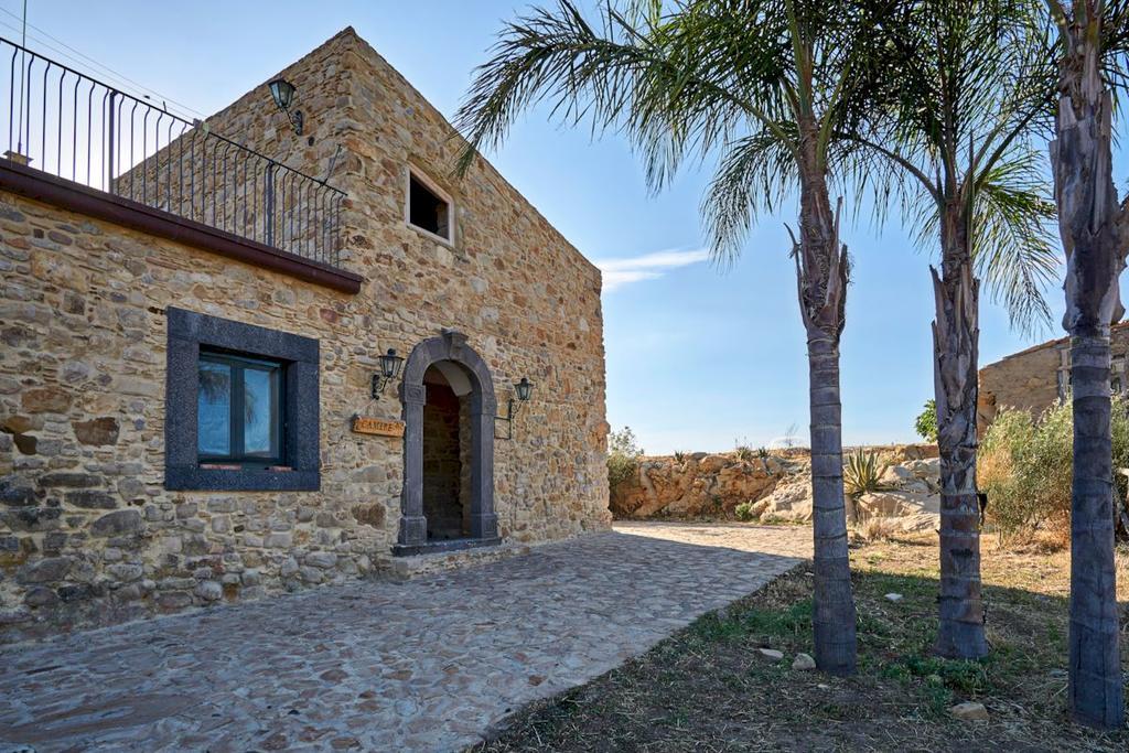 Agriturismo Conte Ruggero Villa Centuripe Luaran gambar